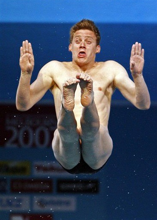 Diving Weirdo Picture